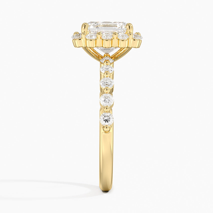 Carmelita Vintage Accents (Round Side Stones) Lab Diamond Ring in 18K Gold - Asscher