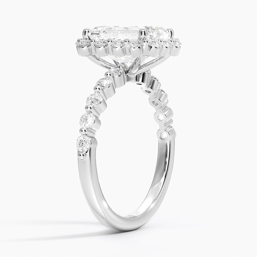 Carmelita Vintage Accents (Round Side Stones) Lab Diamond Ring in 18K Gold - Emerald