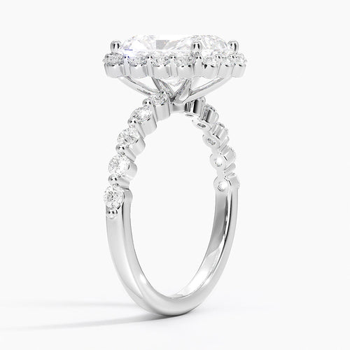 Carmelita Vintage Accents (Round Side Stones) Lab Diamond Ring in 18K Gold - Radiant
