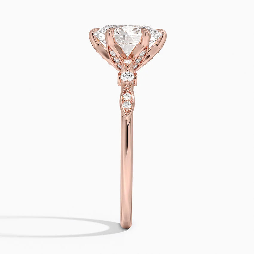 Poppy Accents (Round Side Stones) Lab Diamond Ring in 18K Gold - Oval