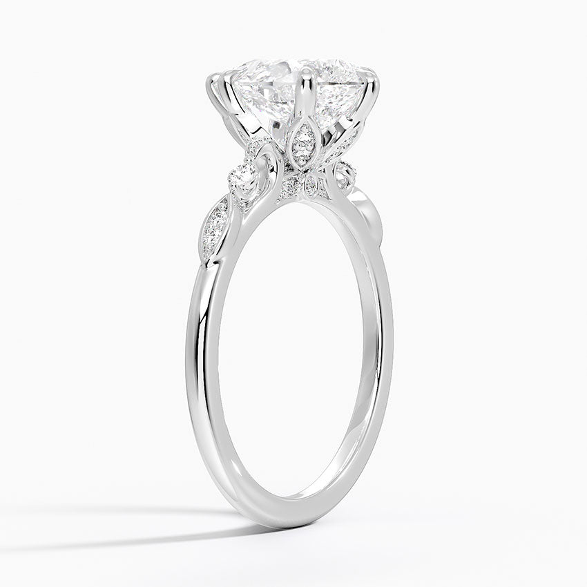 Poppy Accents (Round Side Stones) Lab Diamond Ring in 18K Gold - Pear