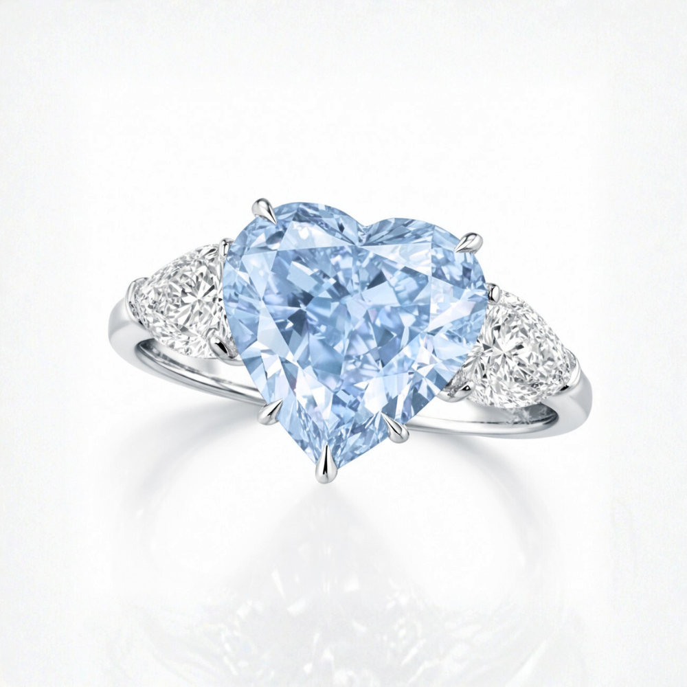 18K Solid Gold Heart Side Pear Trilogy Diamond Ring
