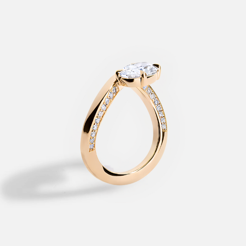 Elaf Unique Lab Grown Diamond Engagement Ring in 18k Gold - Oval