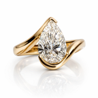 18K Solid Gold Pear Curved Solitaire Ring Set