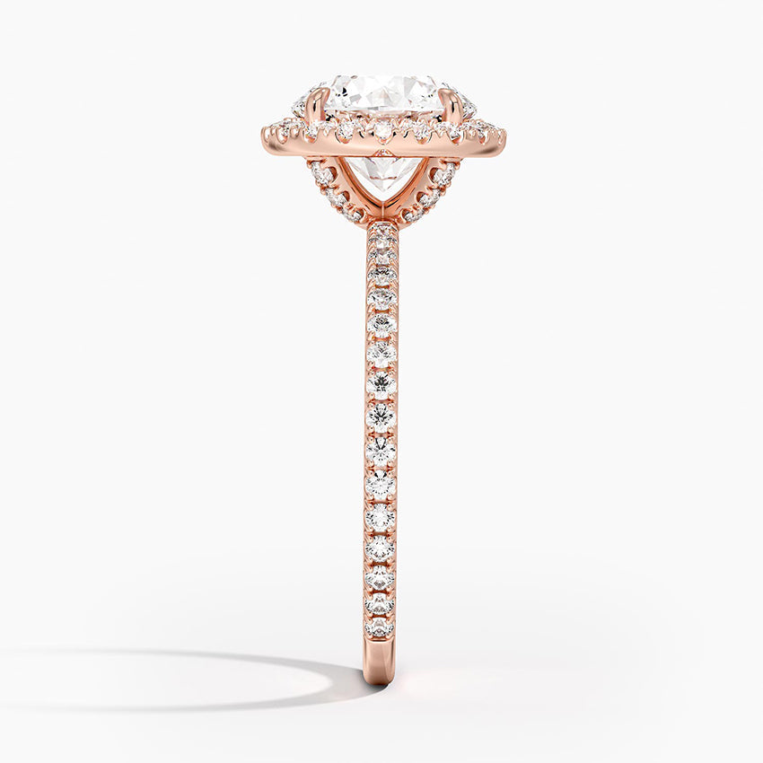Round Cut Halo Pavé Engagement Ring in Solid Gold⁠
