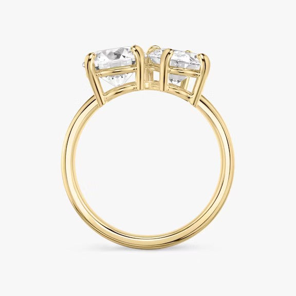 Round & Oval Cut Toi et Moi Diamond Engagement Ring in Solid Gold⁠