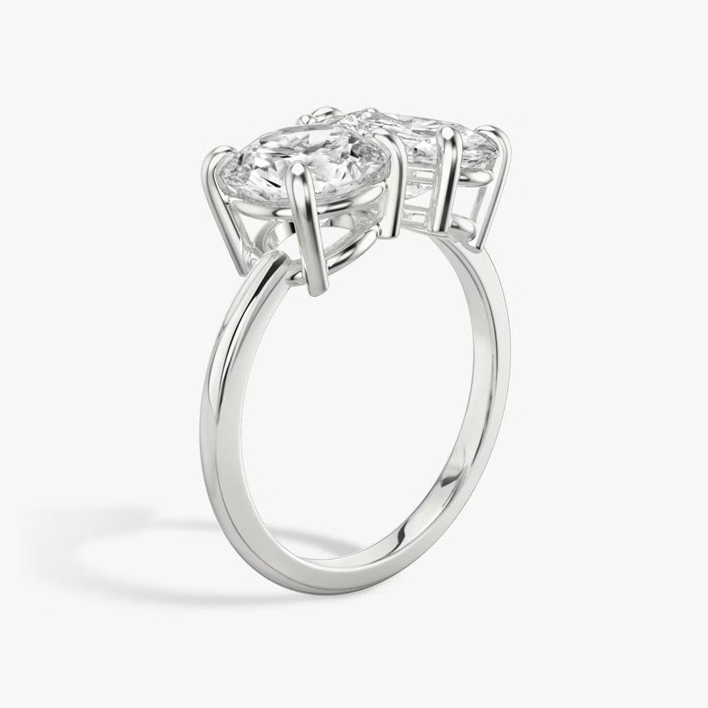 Round & Oval Cut Toi et Moi Diamond Engagement Ring in Solid Gold⁠