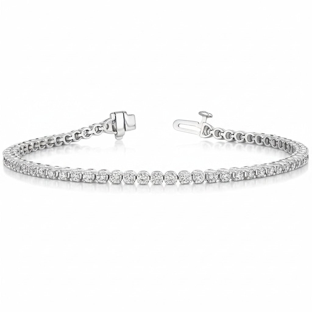 My Store 4 18K solid gold bracelet featuring 2 carats of round lab-grown diamonds in polished bezel settings.