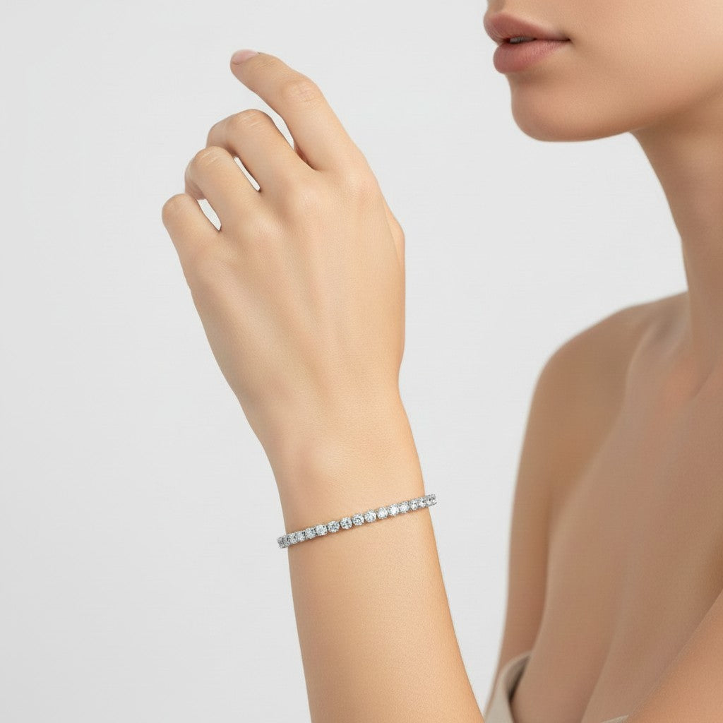 My Store 4 18K solid gold bracelet featuring 2 carat round lab-grown diamonds in sleek bezel settings on a wrist