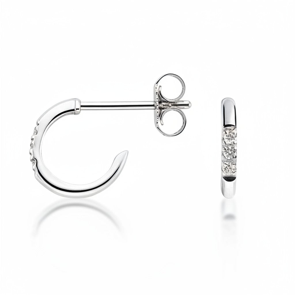 My Store 4 18K solid gold hoop earrings featuring 0.04 carat lab-grown diamonds in a minimalist polished design.