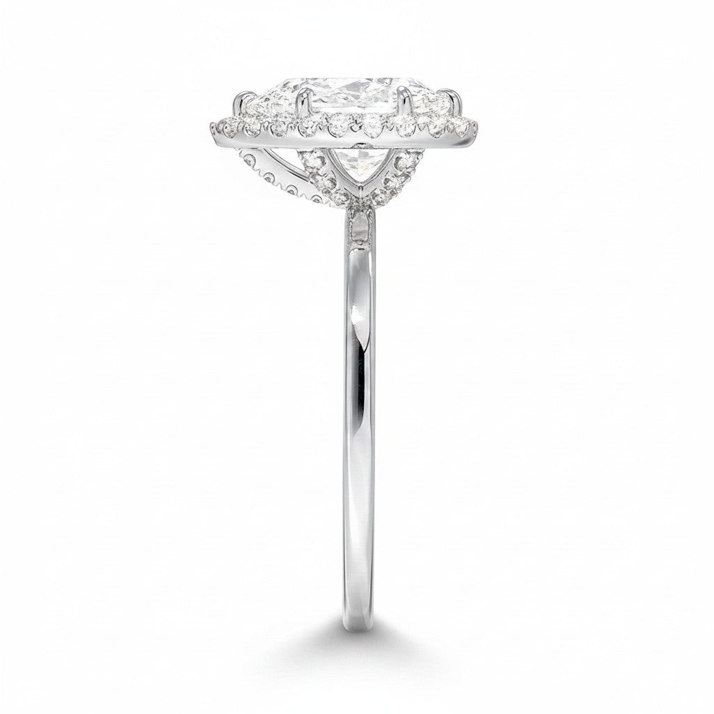 My Store 4 18K solid gold halo lab diamond ring set featuring a brilliant center stone and side profile view.