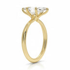 My Store 4 18K solid gold solitaire ring featuring a brilliant lab-grown diamond in a classic prong setting