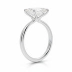 My Store 4 18K solid gold solitaire ring featuring a brilliant lab-grown diamond in a classic prong setting.