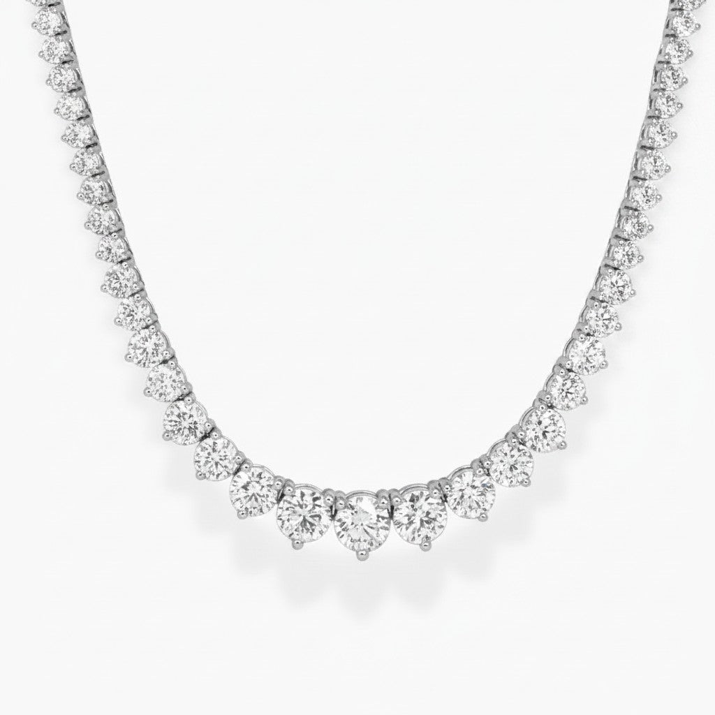 My Store 4 graduated Riviera diamond tennis necklace in white gold with a three-prong setting and brilliant cut stones.