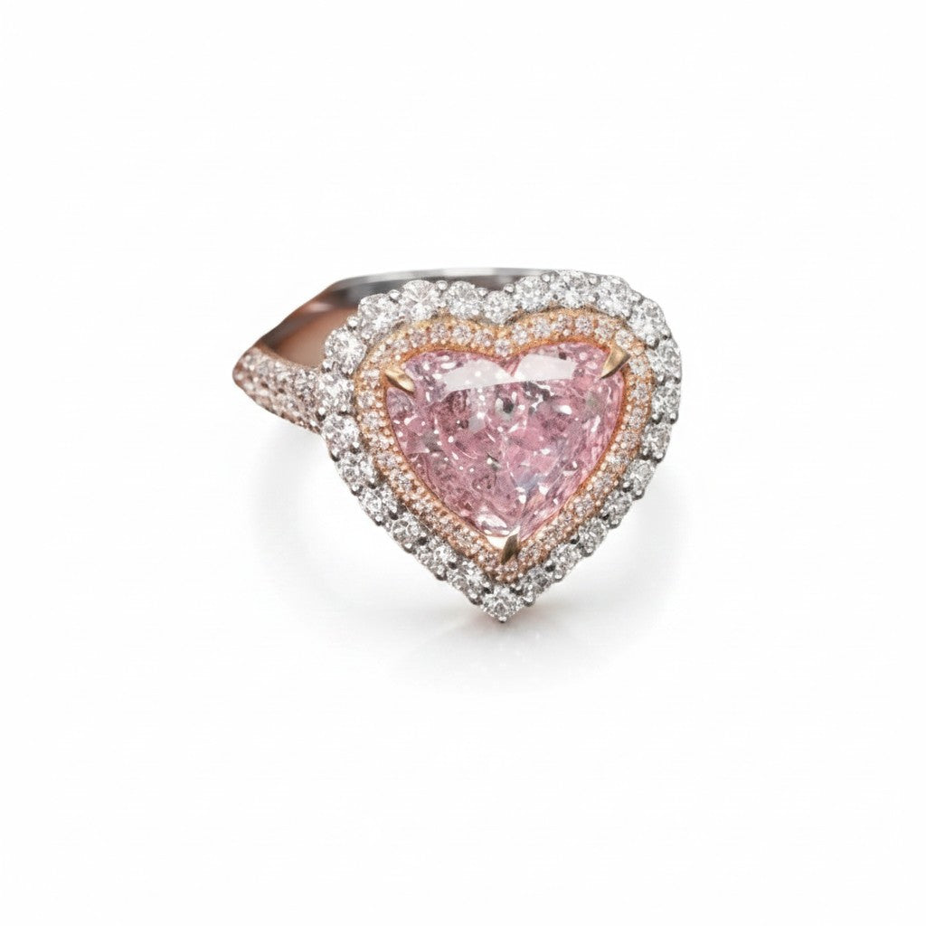 My Store 4 18K solid gold ring featuring a pink heart-cut lab-grown diamond with a double halo and pavé setting.