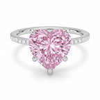 My Store 4 18K solid gold ring featuring a pink heart-cut lab-grown diamond with a pavé-set diamond band.