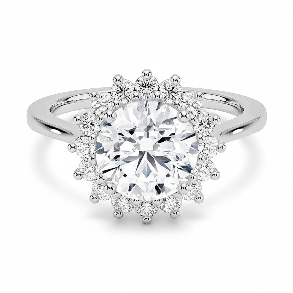 My Store 4 18K solid gold engagement ring featuring a round-cut lab-grown diamond in a vintage-inspired halo setting.