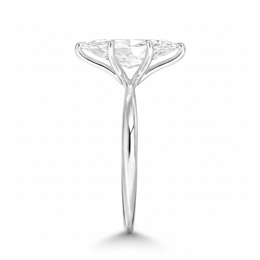 My Store 4 18K solid gold solitaire lab diamond ring featuring a brilliant cut stone in a classic prong setting
