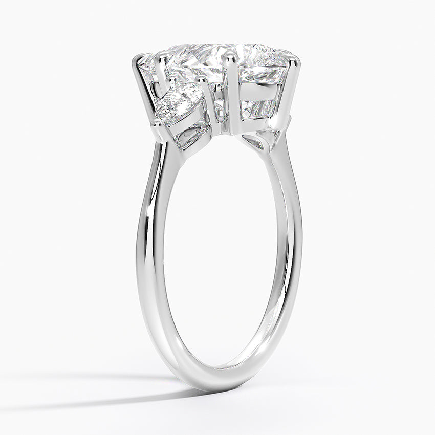18K Solid Gold Classic Trilogy Lab Grown Diamond Ring