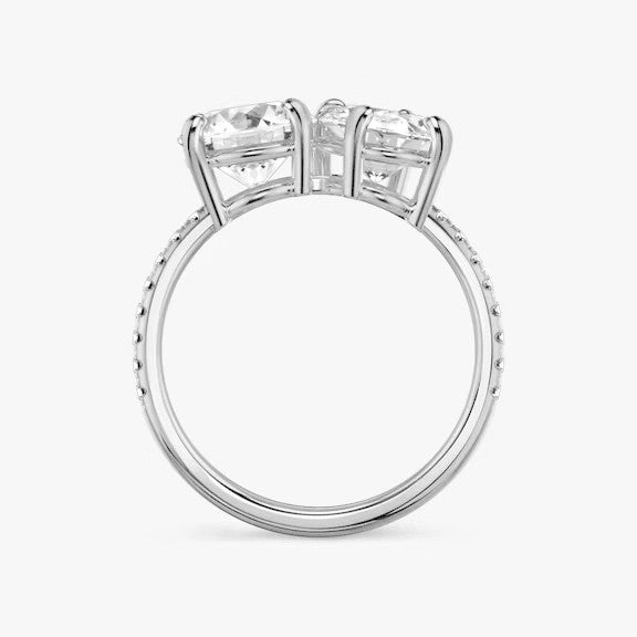Toi et Moi Round and Oval Cut Pavé Engagement Ring in Solid Gold
