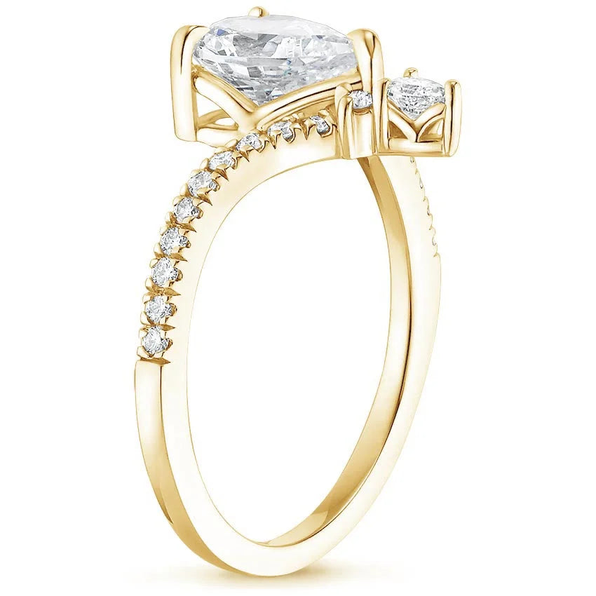 Pear Cut Chevron Pavé Engagement Ring in Solid Gold⁠