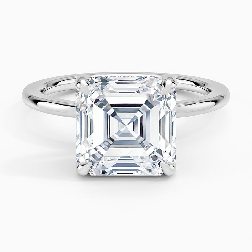 Pear Cut Diamond Solitaire Engagement Ring in Solid Gold⁠